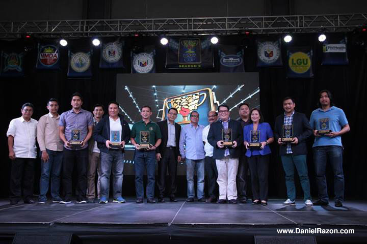 UNTV Cup’s progenitor Kuya Daniel Razon and representatives of participating teams for Season 2 of the league pose for a photo during the kick-off party held at One Esplanade, Pasay City on January 14, 2014. (Russel Brucelas Julio | Photoville International)