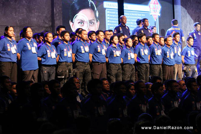 Mr. Public Service Kuya Daniel Razon introduces the bigger, better UNTV News and Rescue Team during the station’s 2nd Rescue Summit. (Photo courtesy of Photoville International)
